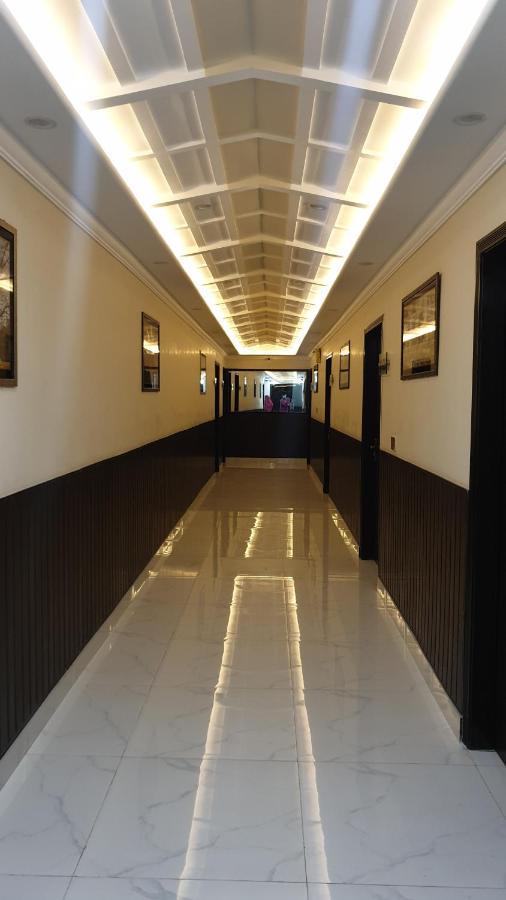 Hotel White Pearl Lahore Eksteriør billede